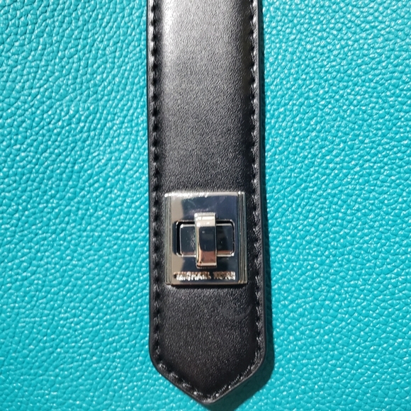 NWT! MICHAEL KORS CASSIE COLORBLOCK LEATHER TOTE - Picture 8 of 14